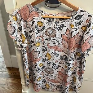 Loft flutter sleeve short sleeve shirt
